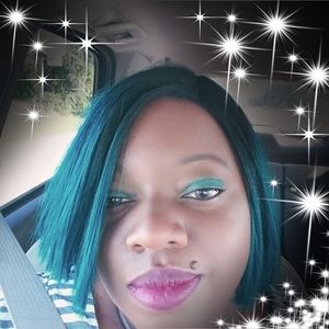 Meet your Posher, Sheri